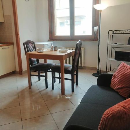 Apartment In Front Of The Train Station! 佛罗伦萨 外观 照片